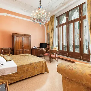 https://san-moise.hotelslidodijesolo.com