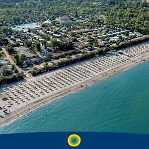 hotellátogatás