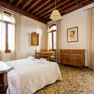  Appartement San Trovaso