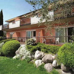 https://residence-la-madonnina.it-lombardy.com